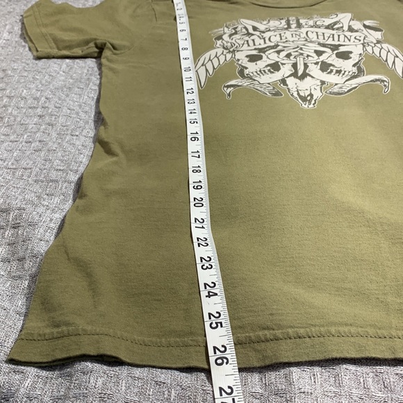 RARE ALICE IN CHAINS AIC 2007 CONCERT BAND T-SHIRT ARMY GREEN DESTRESSED MED - Picture 10 of 10